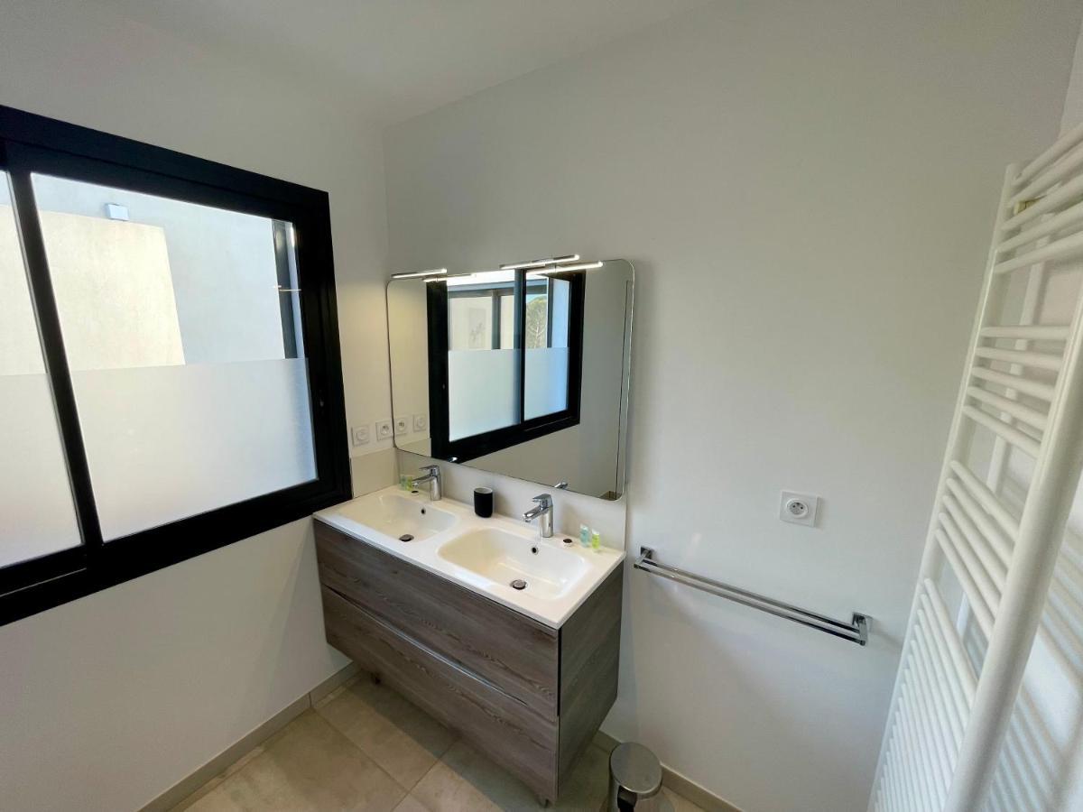 Appartement Luxe Le Levant Hyeres Ngoại thất bức ảnh