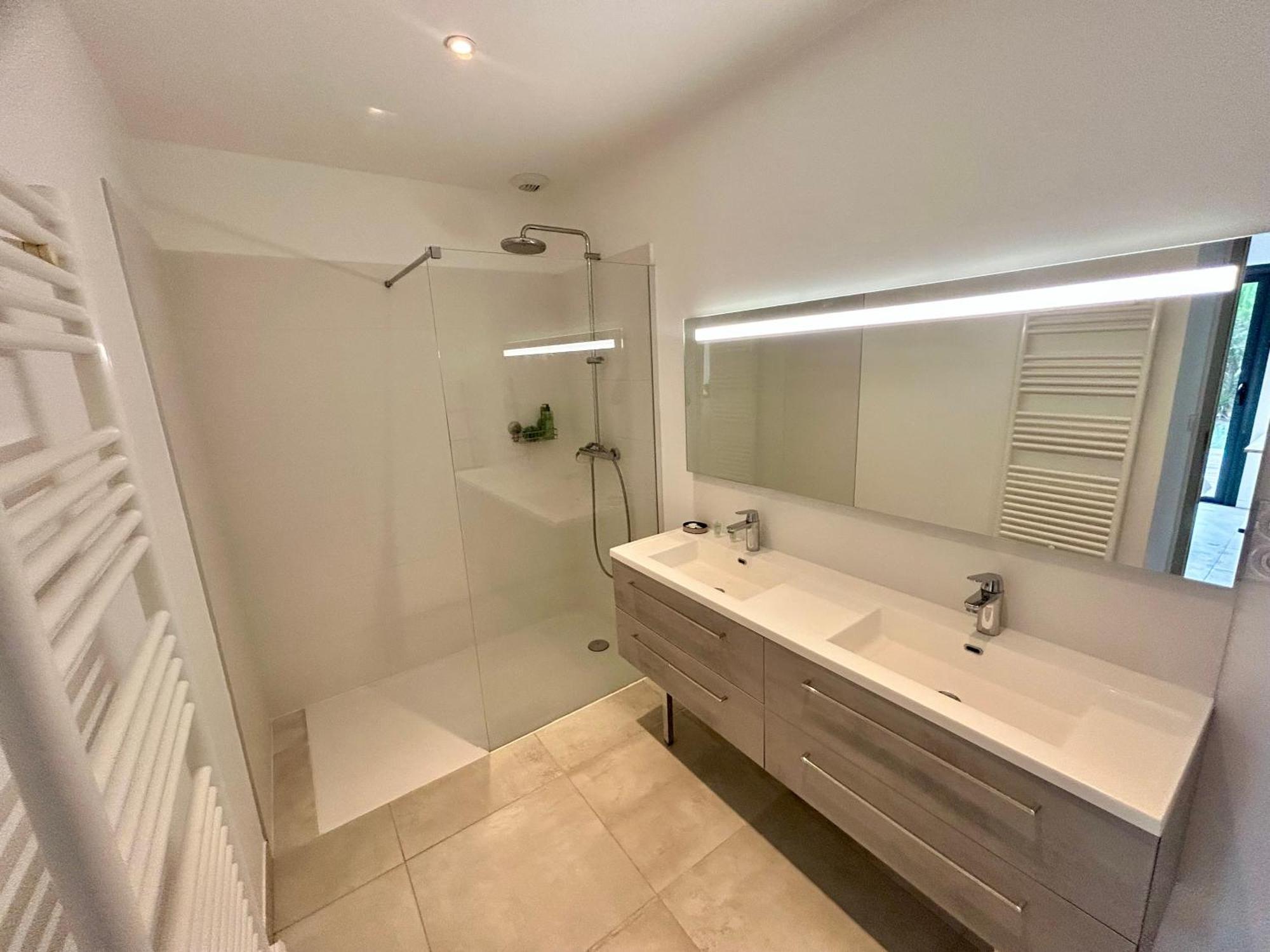 Appartement Luxe Le Levant Hyeres Ngoại thất bức ảnh